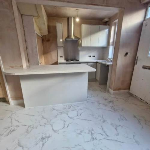 LKitchen worktop fitting